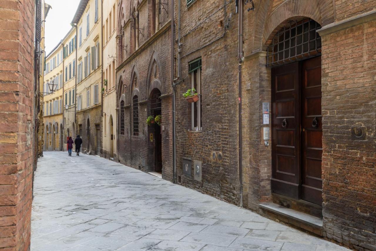 Appartamento Panoramico San Martino 12 Siena Exterior photo